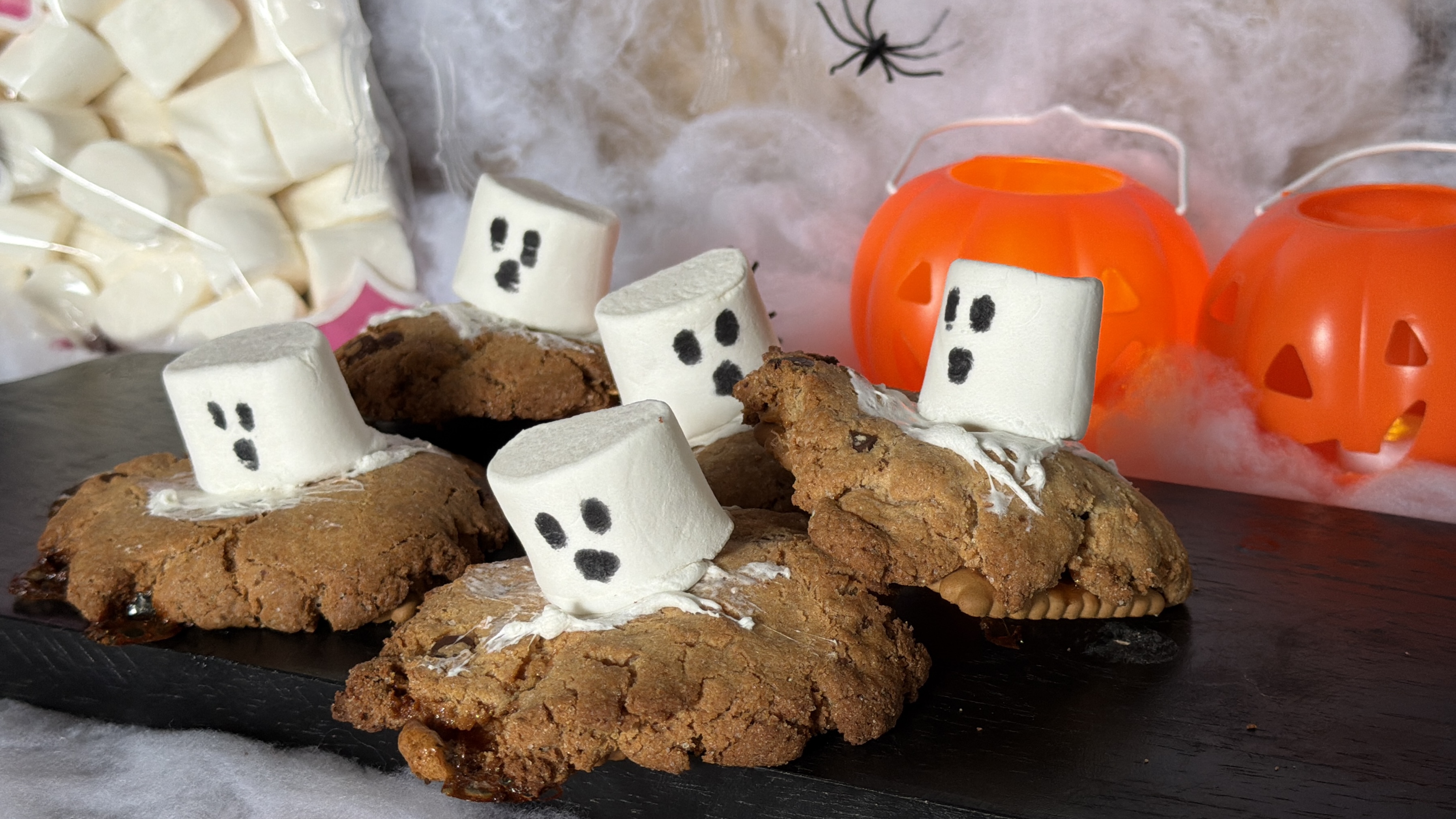 Spooky Ghost S'more Cookies