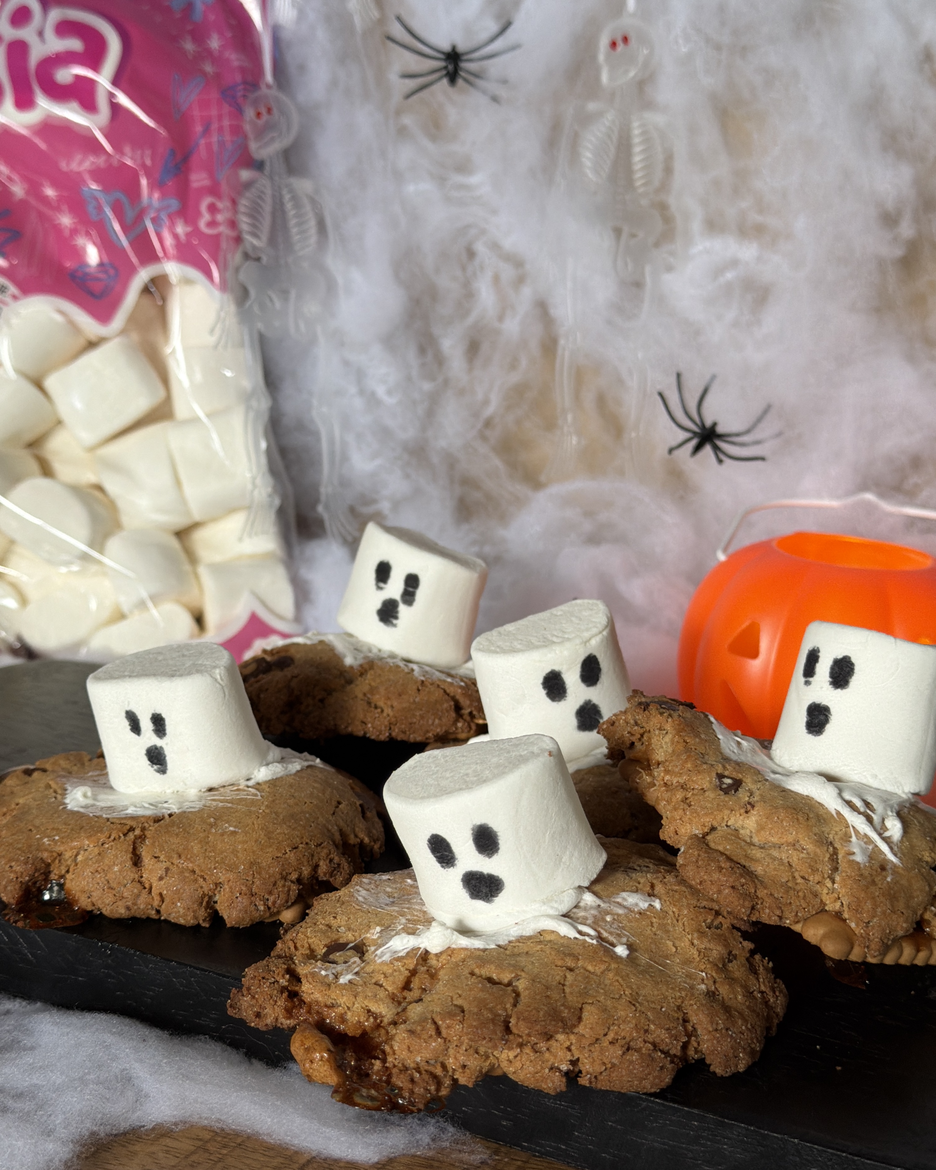 Spooky Ghost S'more Cookies